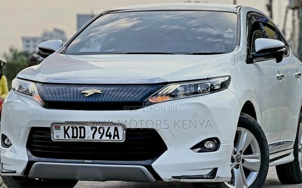 Toyota Harrier 2015 White