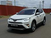 Toyota RAV4 2016 Pearl for sale