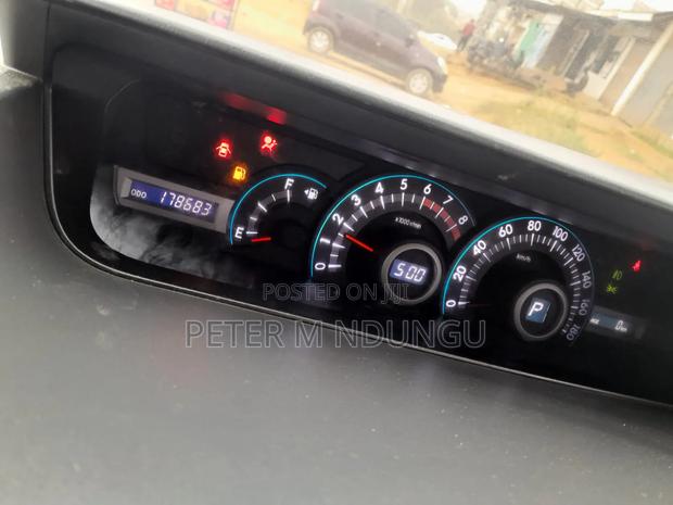 Toyota Noah 2010 Black