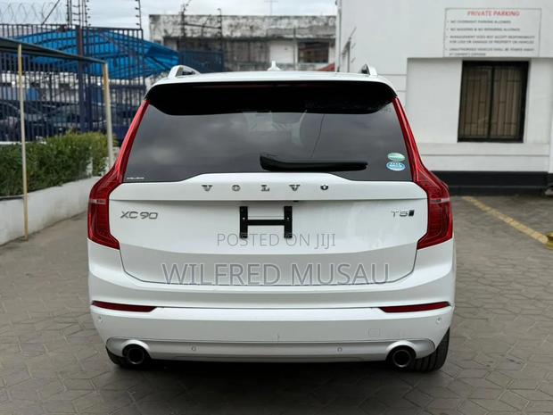 Volvo XC90 2019 White