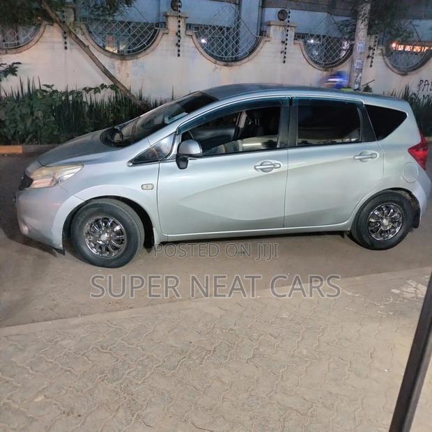 Nissan Note 2013 Silver