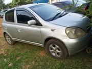 Toyota Vitz 2000 Silver for sale