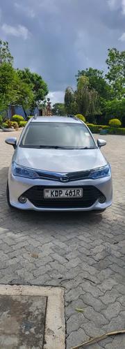 Toyota Corolla Fielder 2017 Silver for sale
