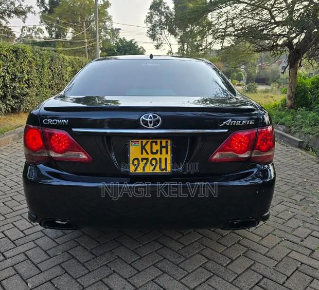 Toyota Crown 2009 Black