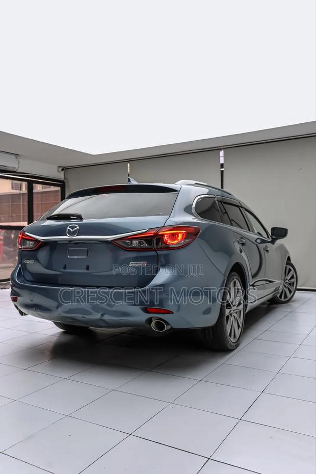 Mazda Atenza 2018 Blue