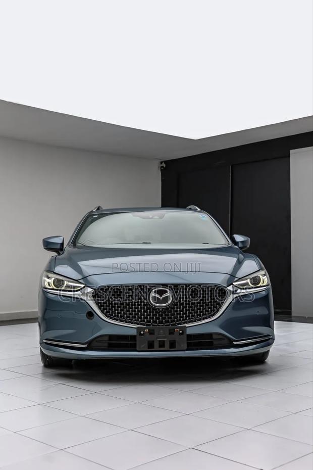 Mazda Atenza 2018 Blue