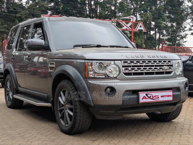 Land Rover Discovery 2011 Gray