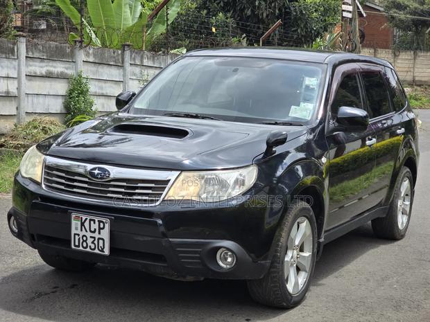 Subaru Forester 2010 Black
