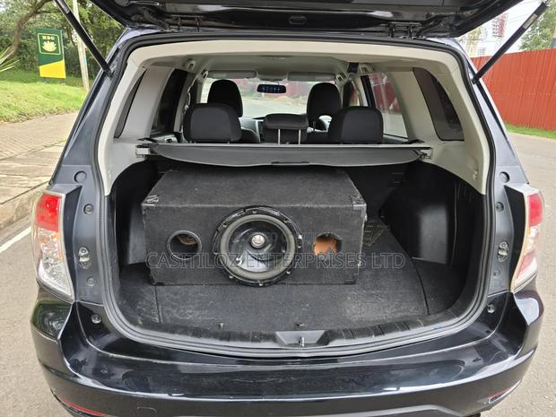 Subaru Forester 2010 Black