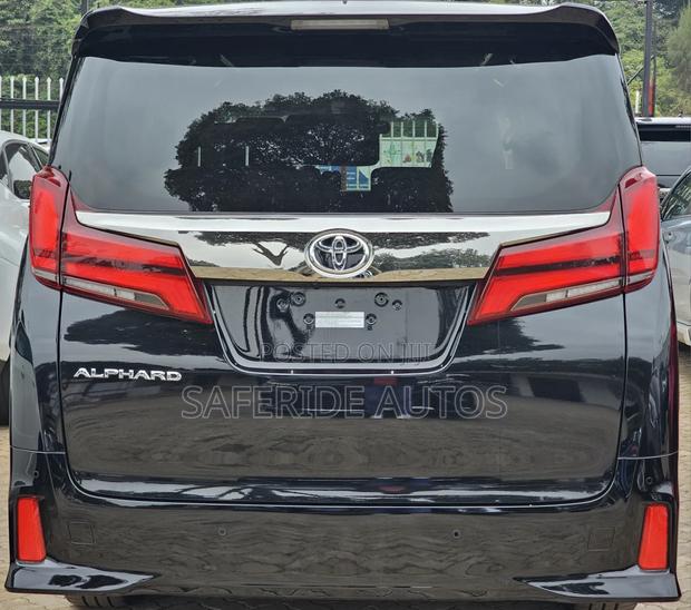 Toyota Alphard 2019 Matt Black