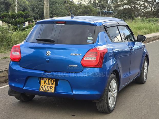 Suzuki Swift 2017 Blue