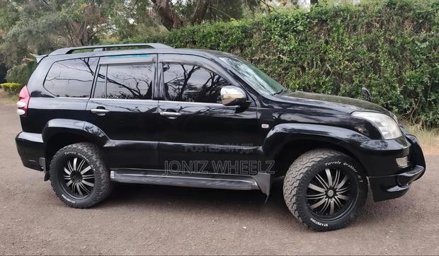 Toyota Land Cruiser Prado 2007 Black