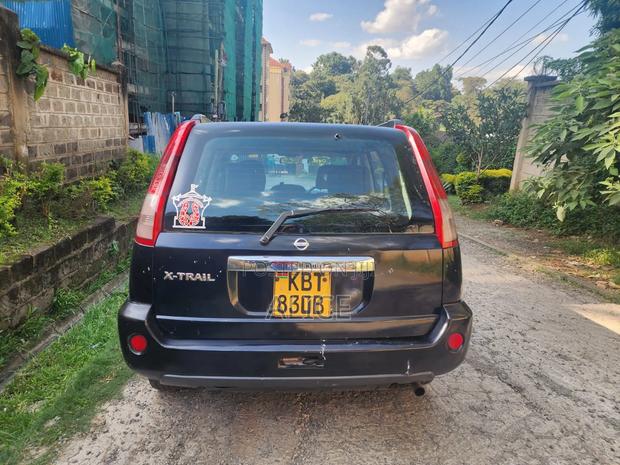 Nissan X-Trail 2006 Black