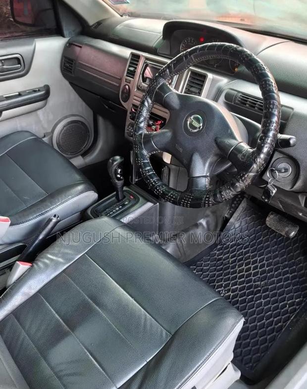 Nissan X-Trail 2005 Black