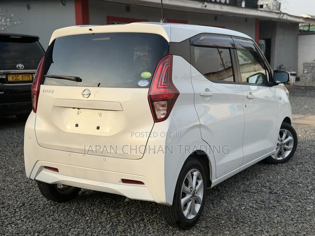 Nissan Dayz 2019 White