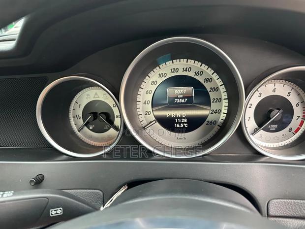 Mercedes-Benz C250 2012 Black