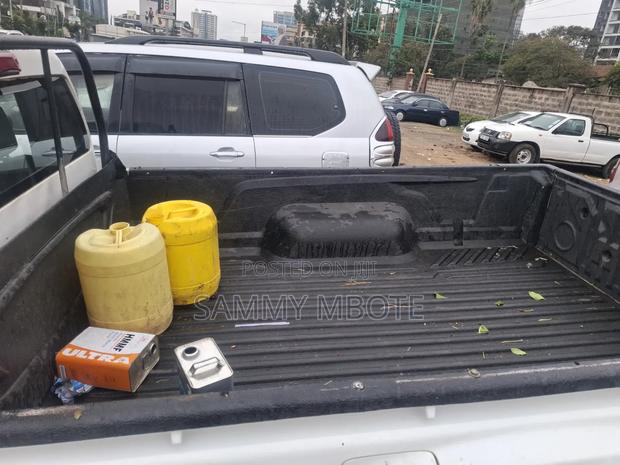 Isuzu D-MAX 2022 White