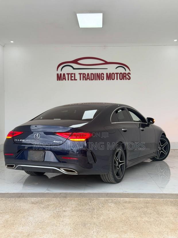 Mercedes-Benz CLS 2019 Blue