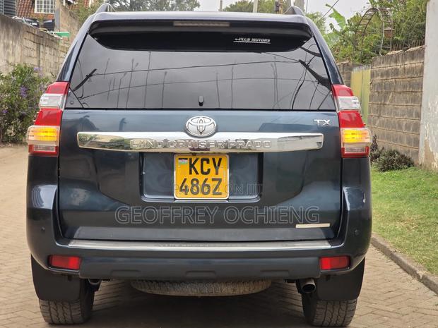 Toyota Land Cruiser Prado 2015