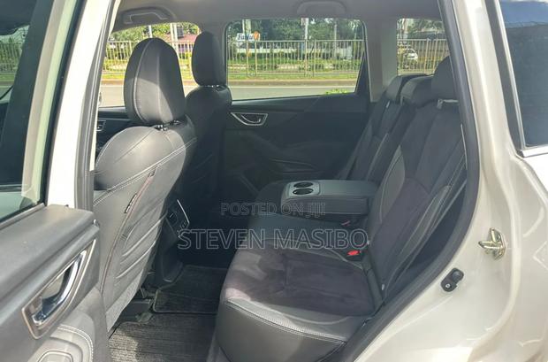 Subaru 1800 2020 White