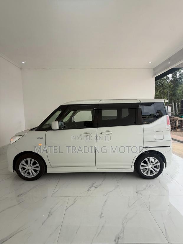 Suzuki Solio Hybrid G 2019 White