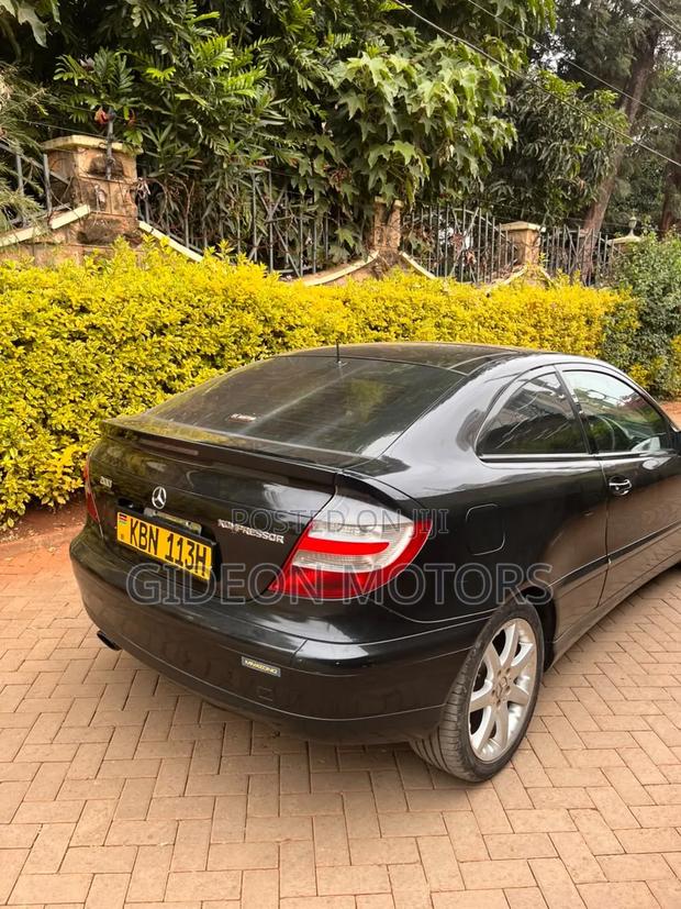 Mercedes-Benz C200 2005 Black