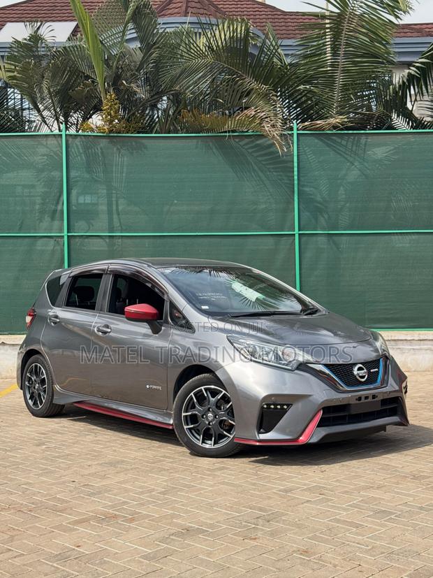 Nissan Note 1.2 Hybrid NISMO 2019 Silver