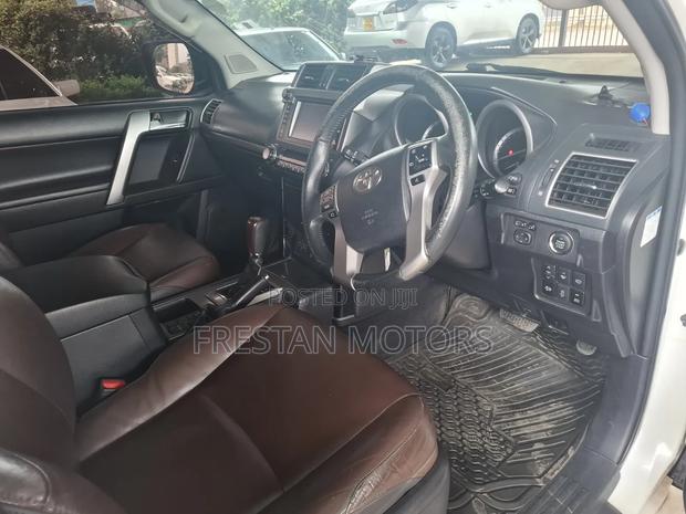 Toyota Land Cruiser Prado 2016 White