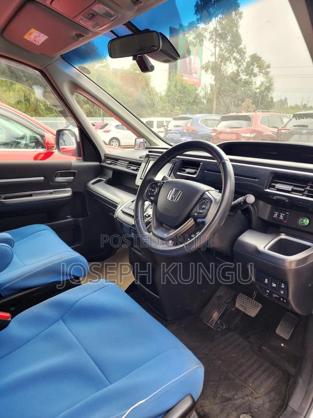 Honda Stepwgn 2019 Silver