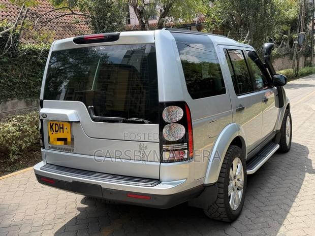 Land Rover Discovery 2015 Silver