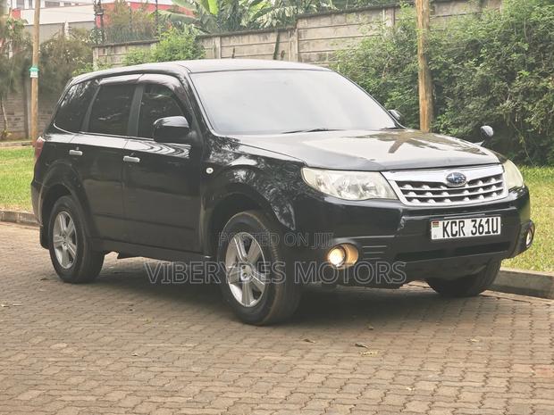 Subaru Forester 2011 Black