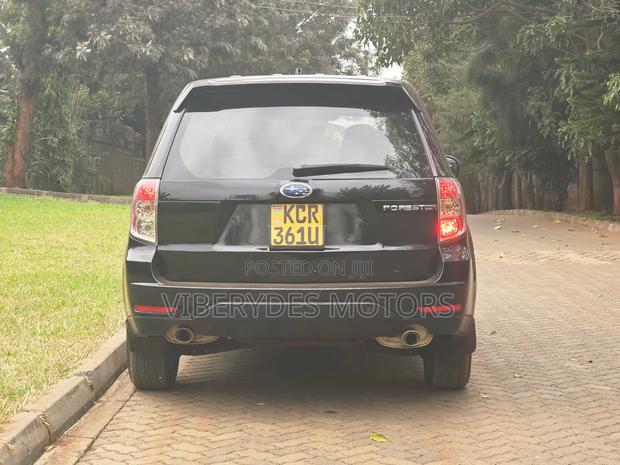 Subaru Forester 2011 Black