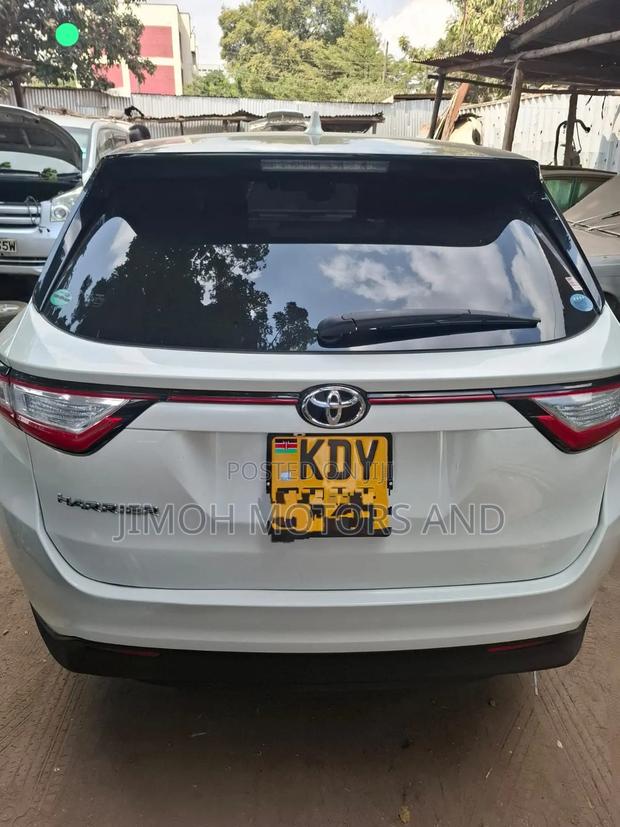 Toyota Harrier 2019 White