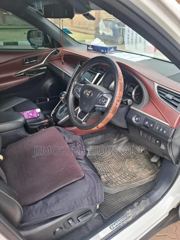 Toyota Harrier 2019 White