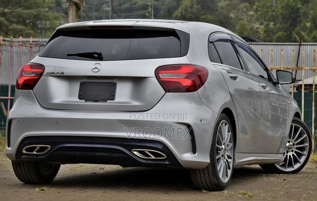 Mercedes-Benz A-Class 2018 Silver