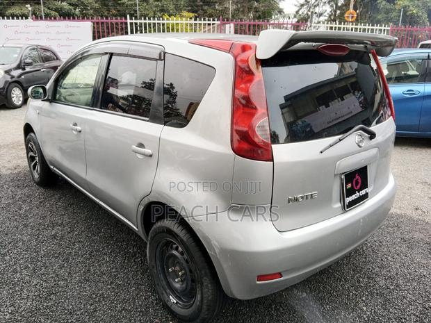 Nissan Note 2012 Silver