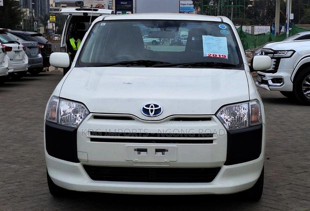 Toyota Probox 2019
