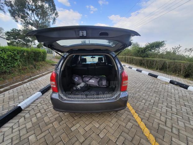 Toyota Wish 2003 Gray