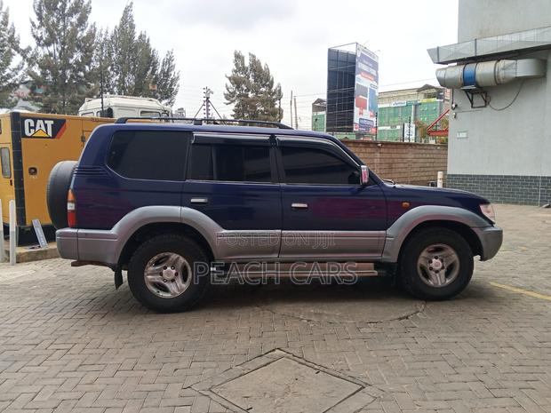 Toyota Land Cruiser Prado 1997 Blue