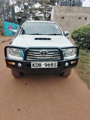 Toyota Hilux 3.0 D-4D 4x4 2013 White for sale
