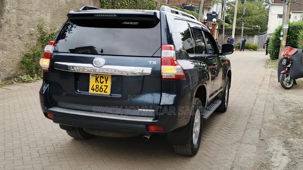 Toyota Land Cruiser Prado 2015 Blue