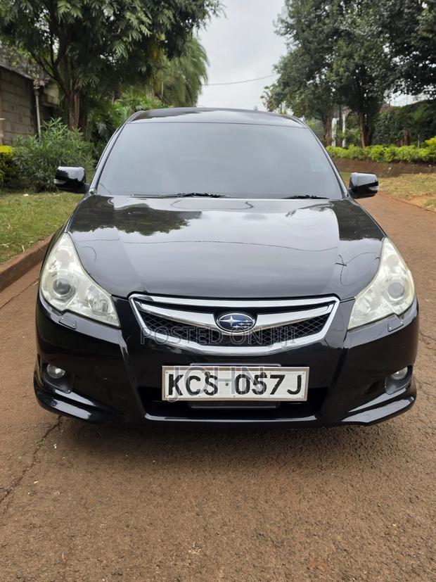 Subaru Legacy 2011 Black