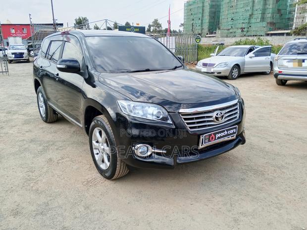 Toyota Vanguard 2010 Black