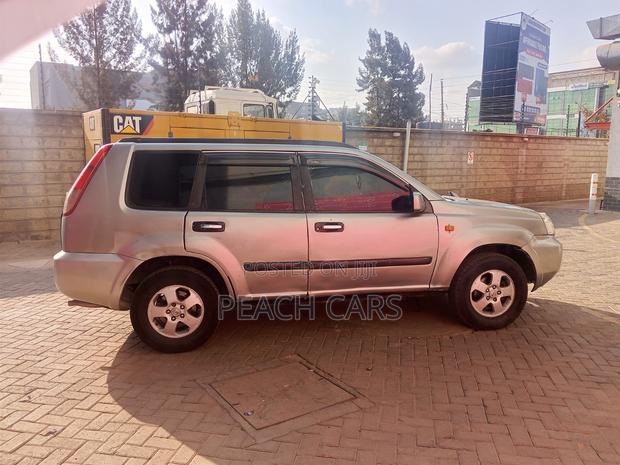 Nissan X-Trail 2006 Gray