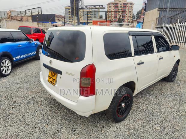 Toyota Probox 2011 White