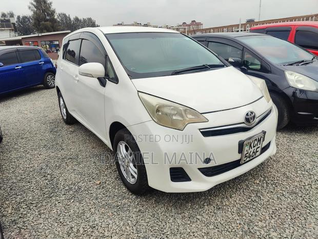 Toyota Ractis 2013 White