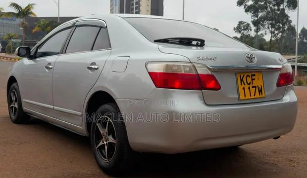 Toyota Premio 2009 Silver