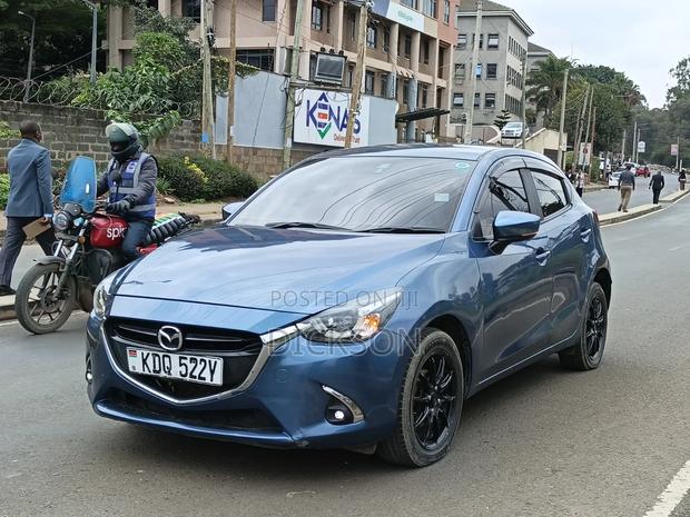 Mazda Demio 2017 Blue