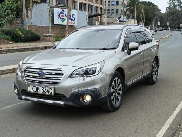 Subaru Outback 2017 Silver