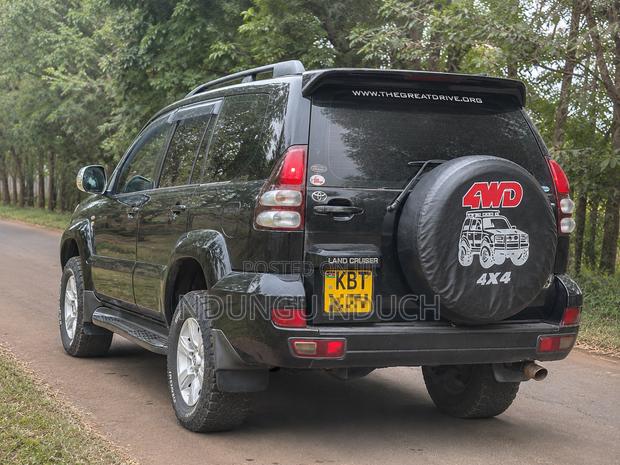 Toyota Land Cruiser Prado 2005 Black